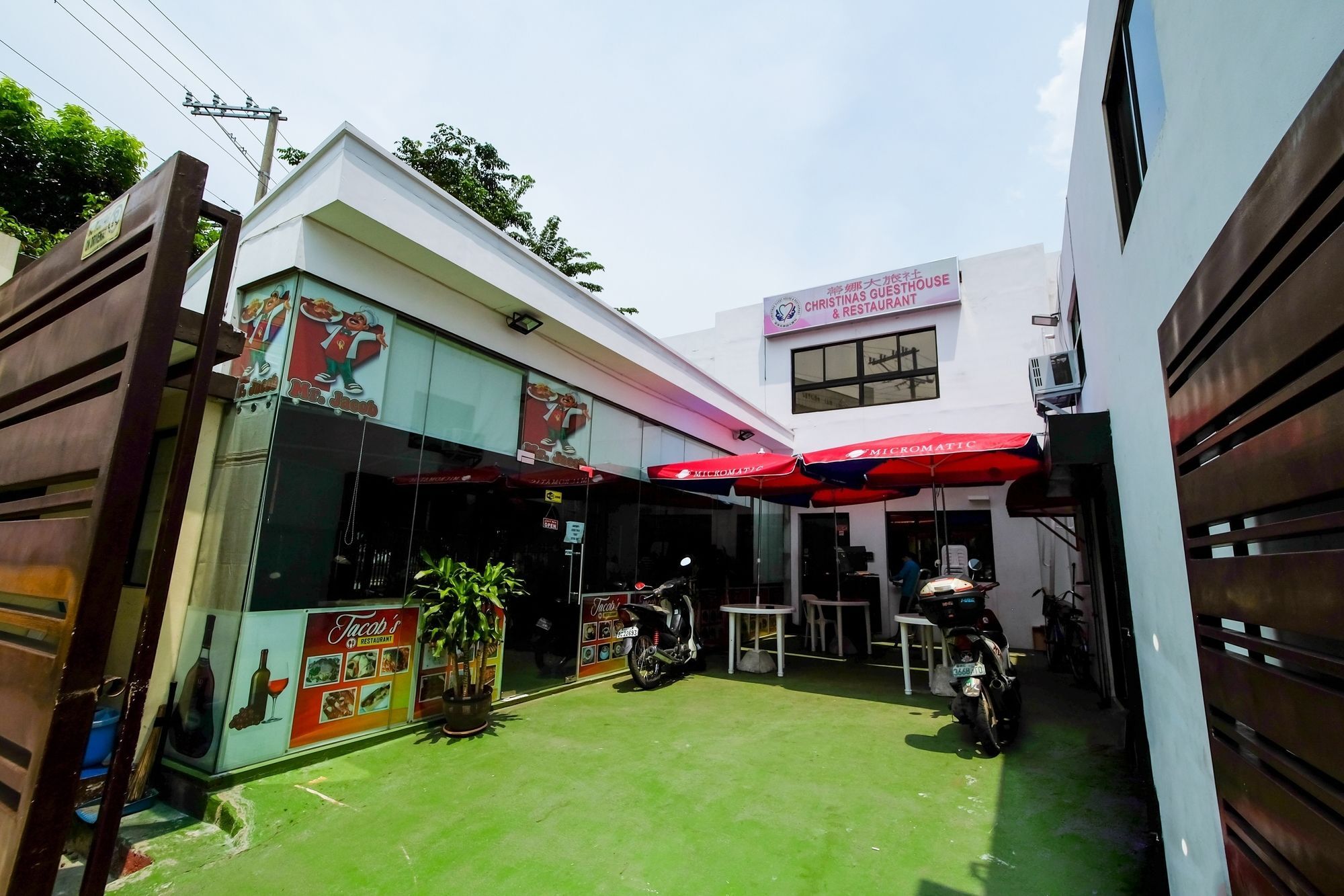 Zen Hostel Quirino Ave. Malate Манила Екстериор снимка