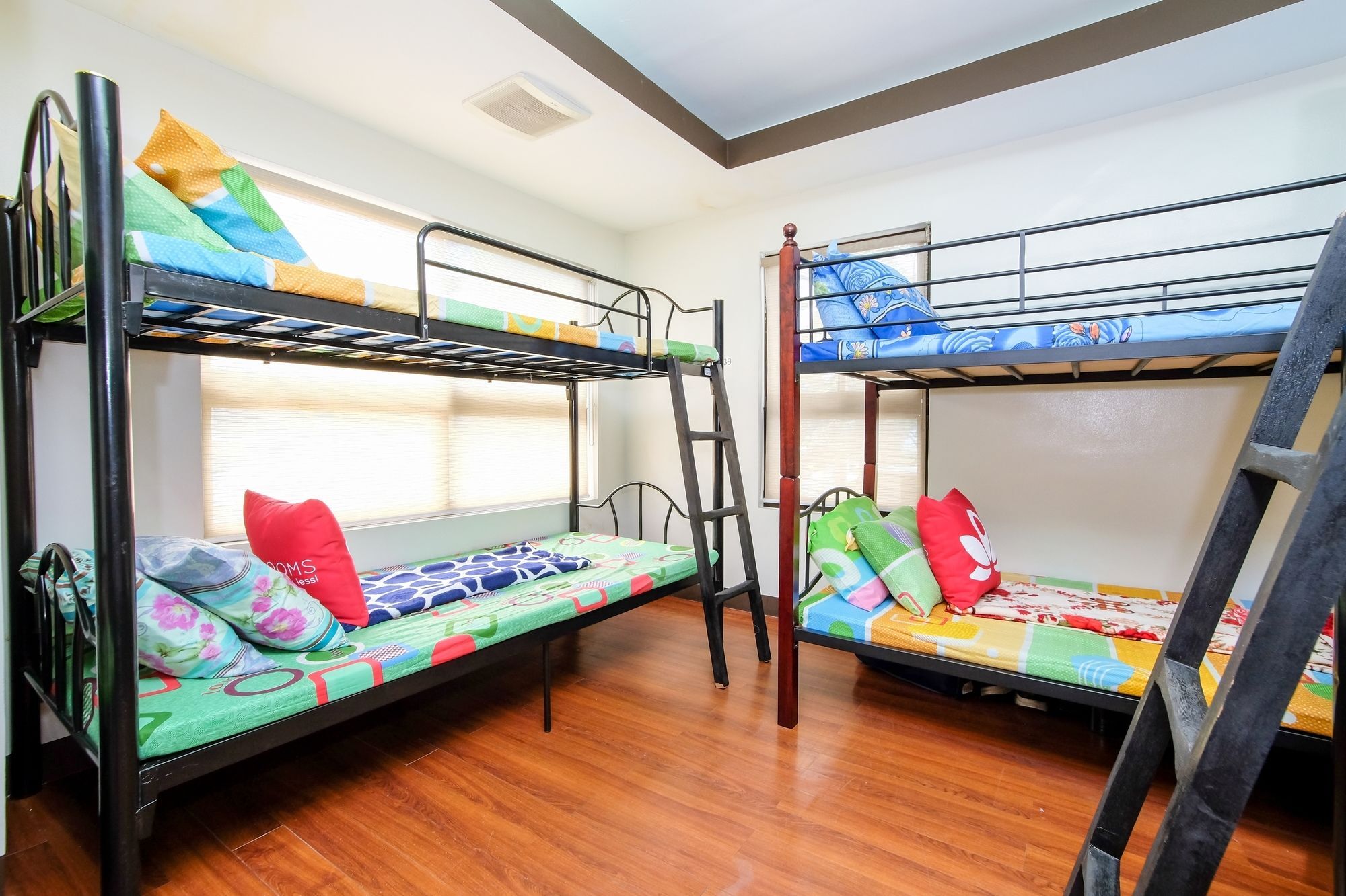Zen Hostel Quirino Ave. Malate Манила Екстериор снимка